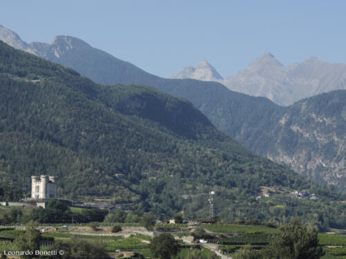 Castello Aymavilles e le valli montane del Gran Paradiso