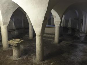 Tappa 2. Cripta abbazia di San Vincenzo al Furlo - Via Flaminia SP3.