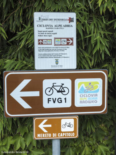 I segnali direzionali della ciclovia Alpe Adria